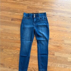ARULA High Rise Indigo Jeans